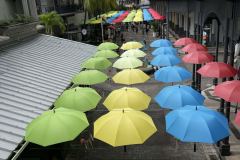 mall-umbrellas-2